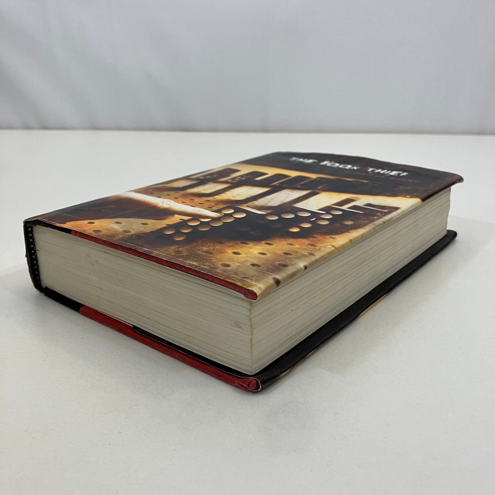 Markus Zusak The Book Thief First American Edition HCDJ 2006 Alfred A. Knopf