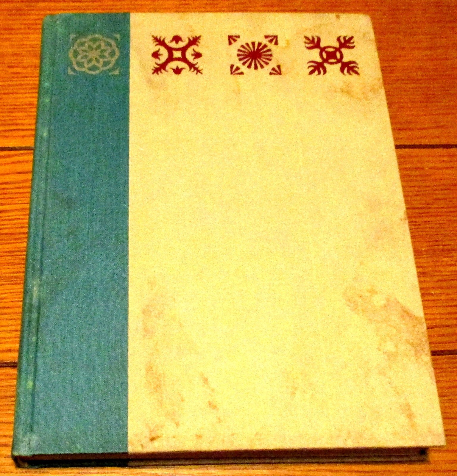 1966 Collecting American Victorian Antiques Hardcover Book 288 Pages