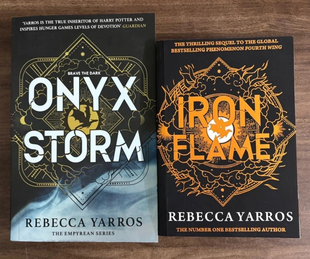 Onyx Storm(New) + Iron Flame(New) by Rebecca Yarros Paperback 2 books set…