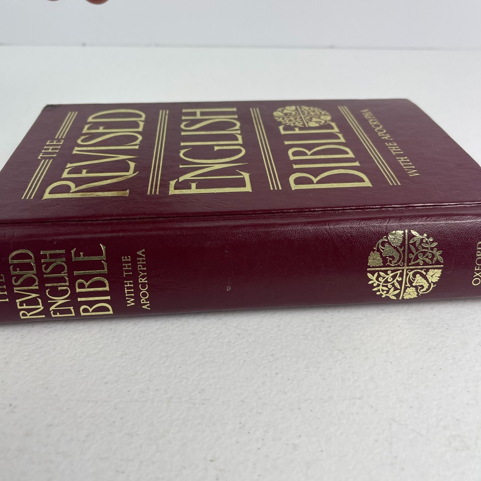 VTG Oxford Cambridge Revised English Bible W/ Apocrypha HC