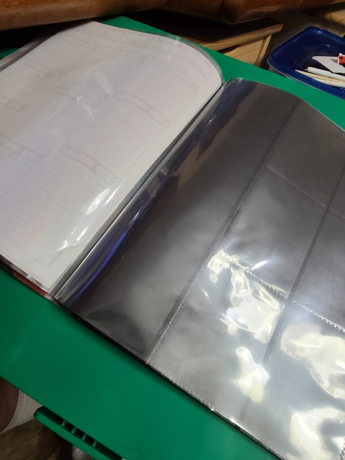 Dungeons Dragons Dragon of Icespire Peak Adventure + D&D Ultra Pro Folio Folder