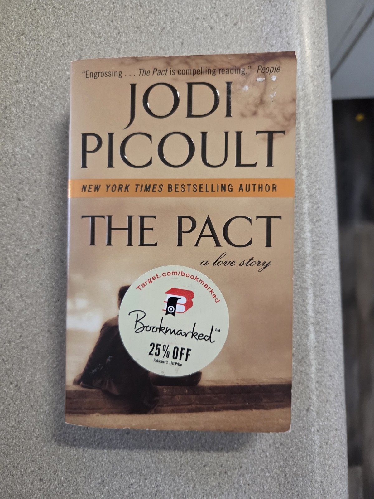 Jodi Picoult Lot Of 7 Books Paperback. Women’s Fiction. Relationships Family