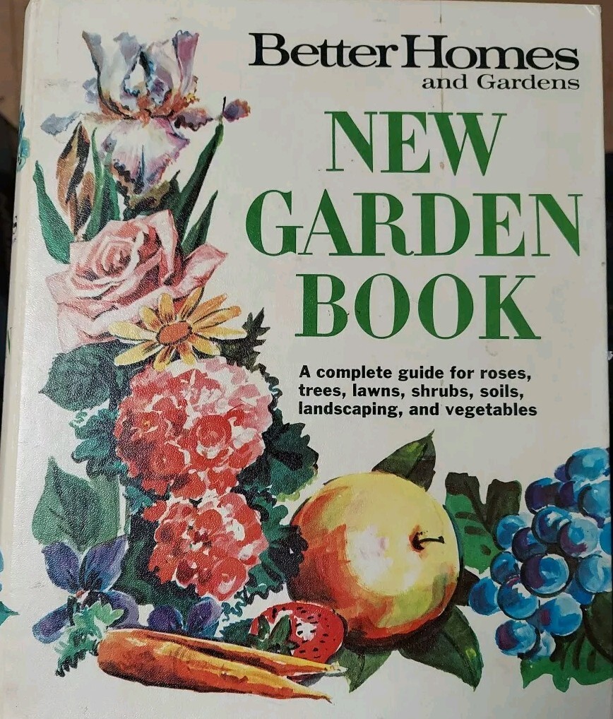 Better Homes and Gardens New Garden Book 1968 EXCELLENT Condition 400 Pages MCM