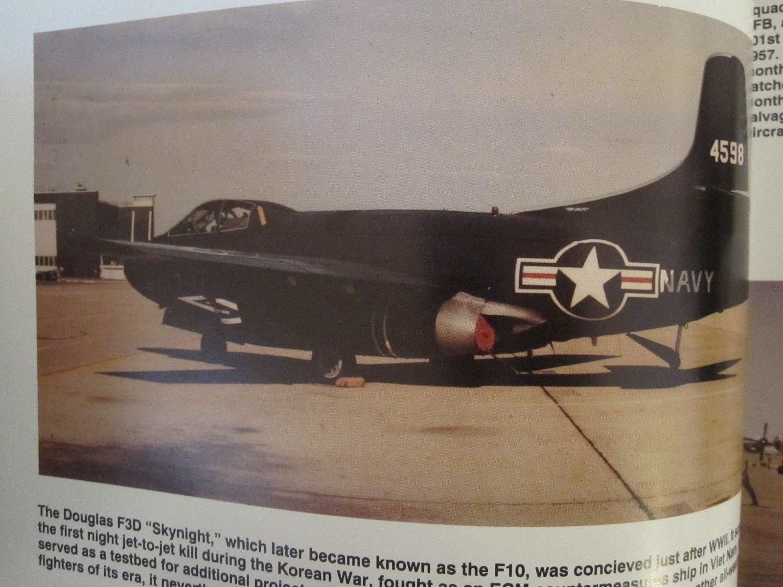 Lockheed F-94 Starfire: A Photo Chronicle – Color Photos, 128 pages