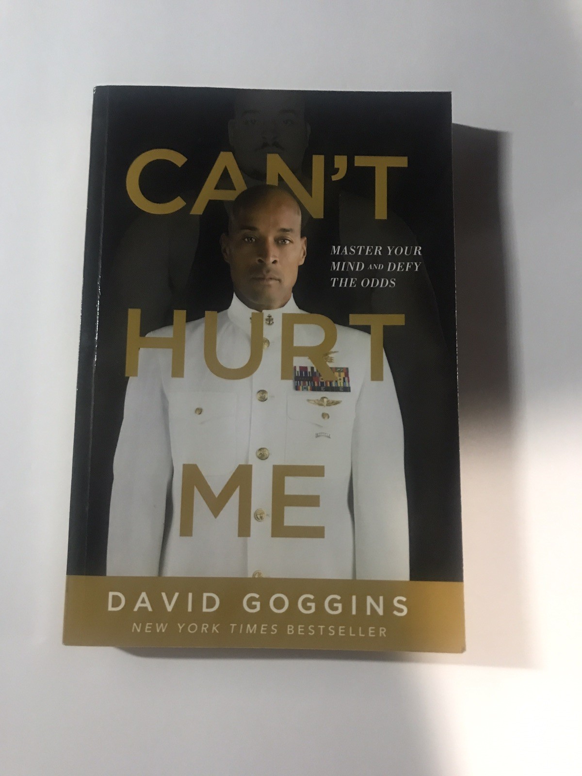 Can’t Hurt Me : Master Your Mind and Defy the Odds by David Goggins (2018, Trade