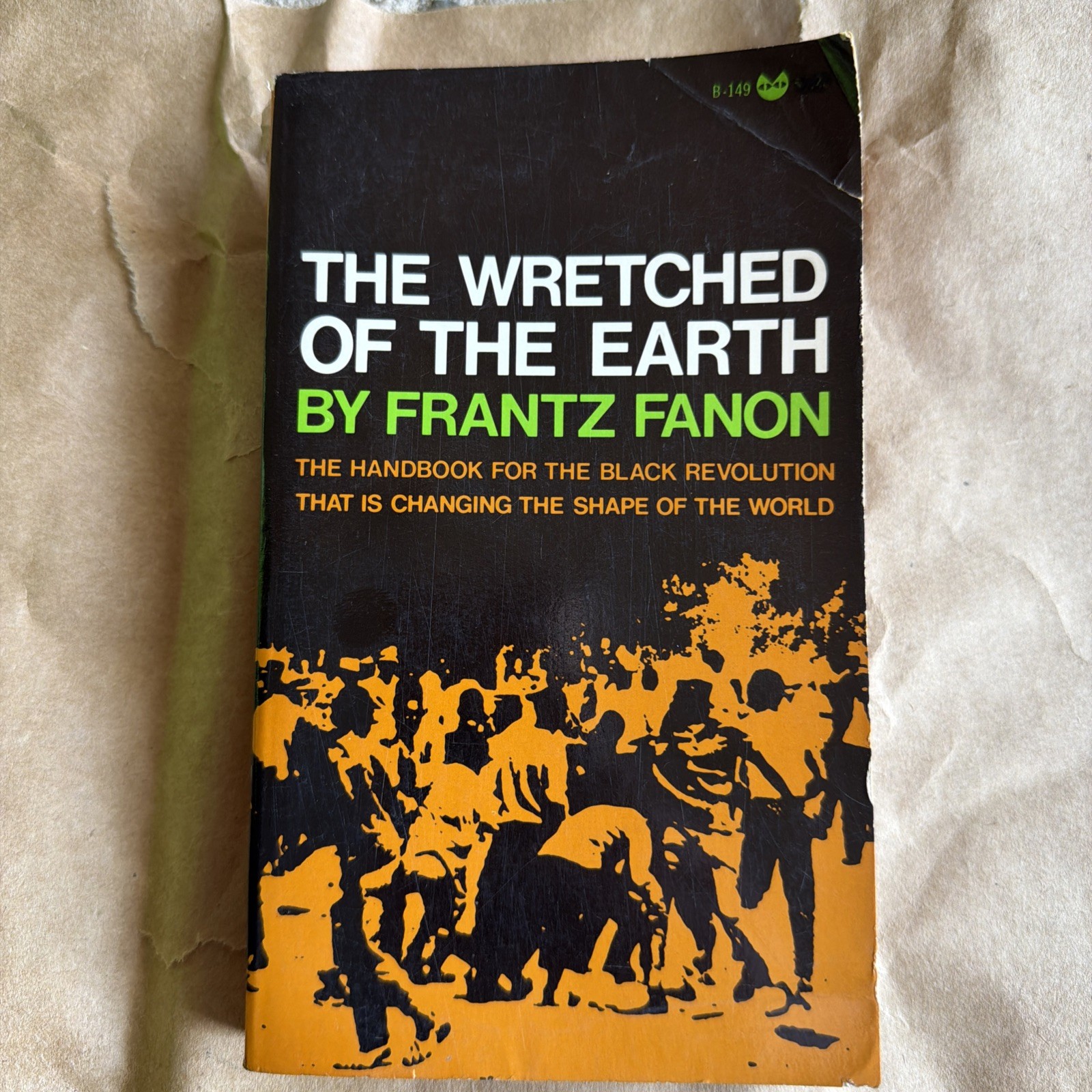 The Wretched of the Earth Frantz Fanon Jean-Paul Sartre 1968 Paperback Vintage