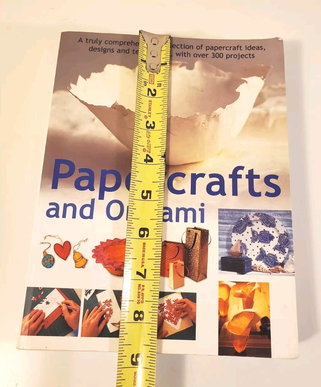 Papercrafts and Origami Paperback Softcover Hermes House Arts & Crafts 512 Pages