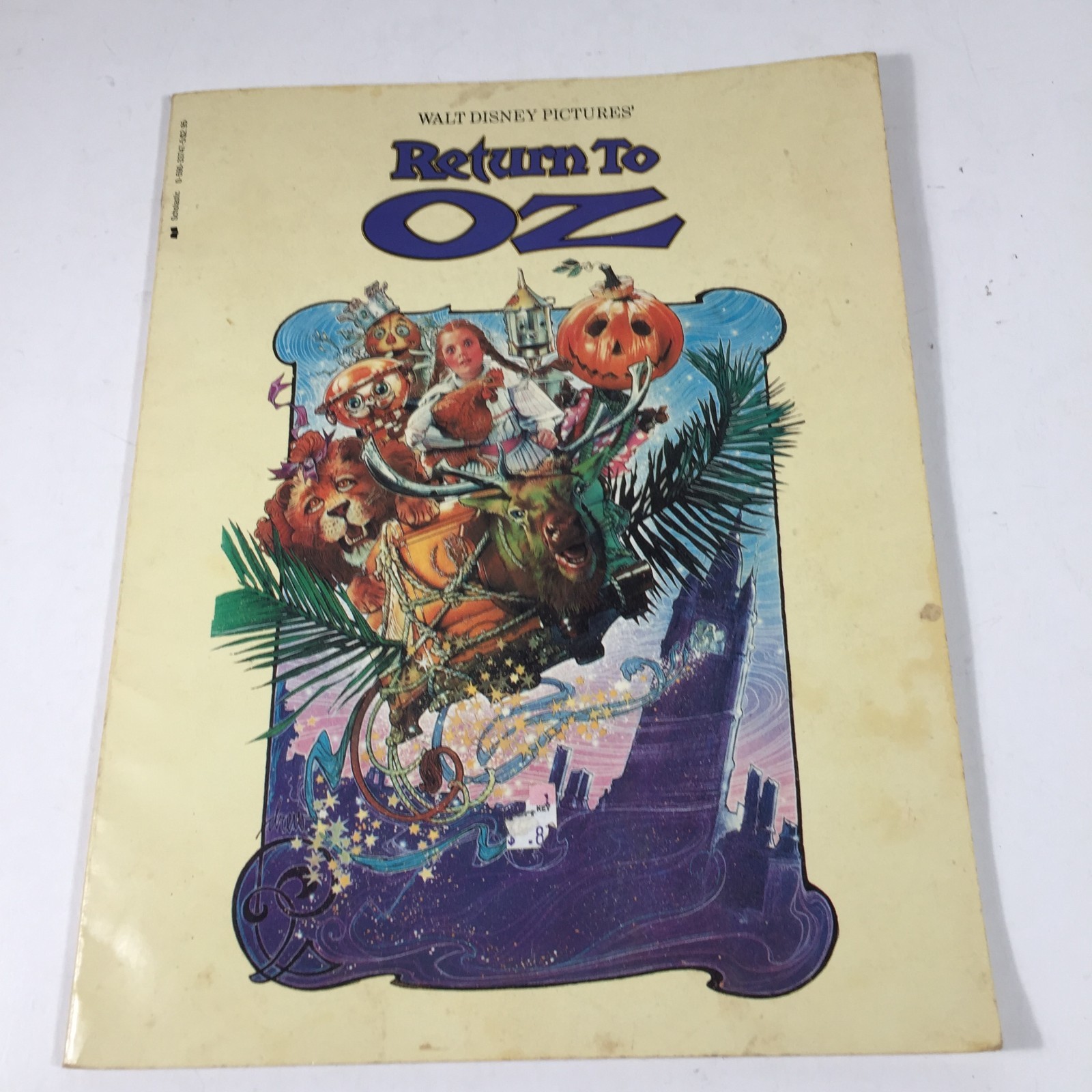 Lot of 4 Paperback Childrens Books-Dr. Seuss 500 Hats, Smurfs, Fox & Hound, Oz