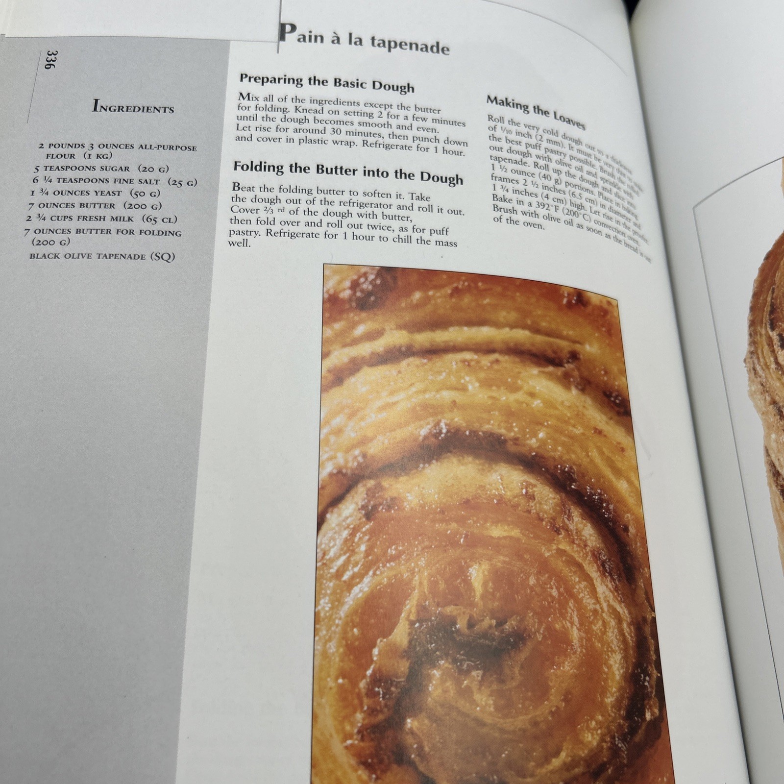 Grand Livre de Cuisine : Alain Ducasse’s Desserts and Pastries French Cookbook