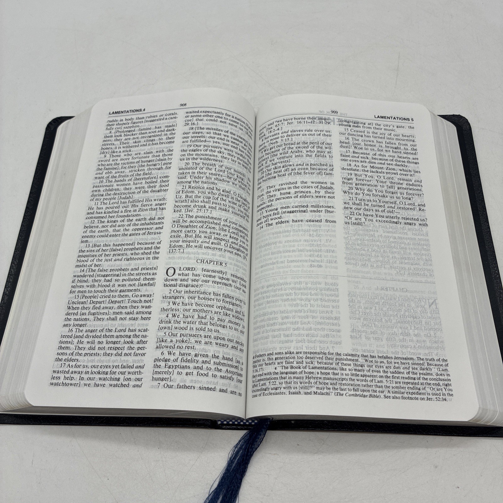 Amplified Bible Zondervan 1987 Bonded Leather Navy Blue Excellent