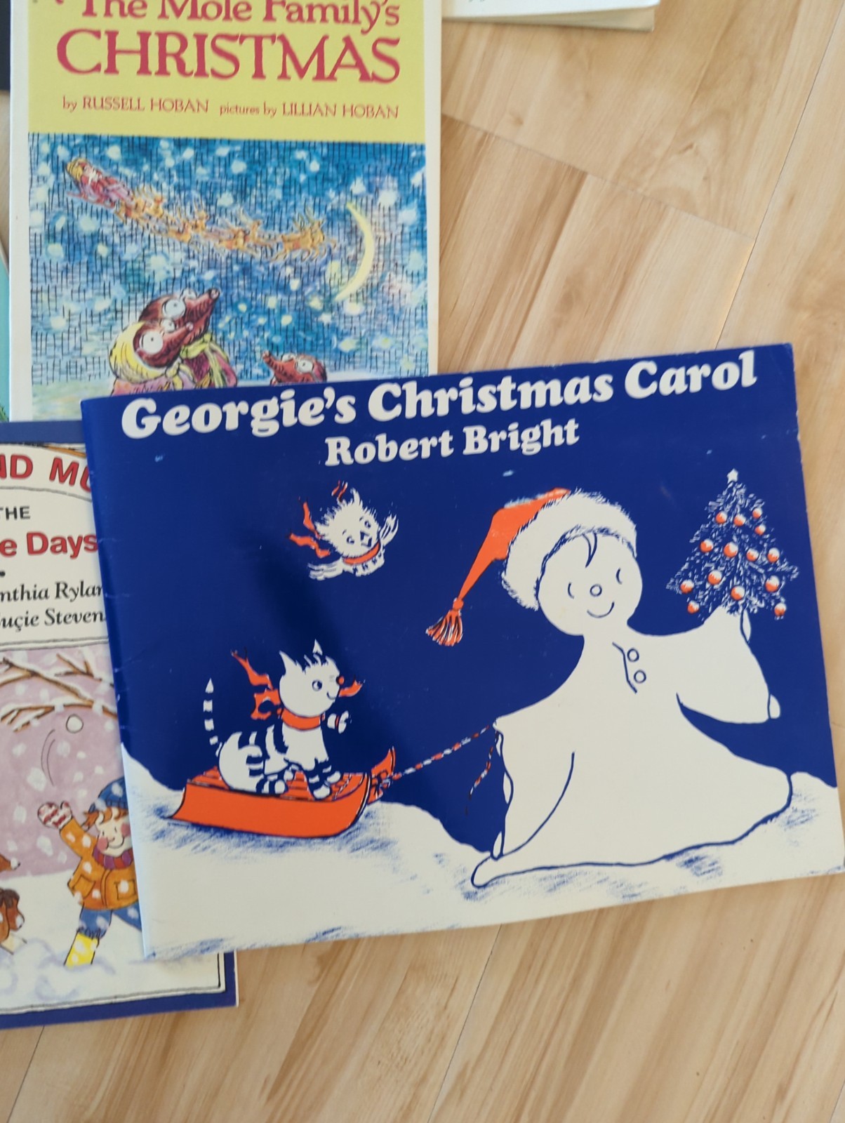 16 BOOKS- Vintage CHILDREN PICTURE BOOKS – HOLIDAY – CHRISTMAS – Ages 4-8 80s