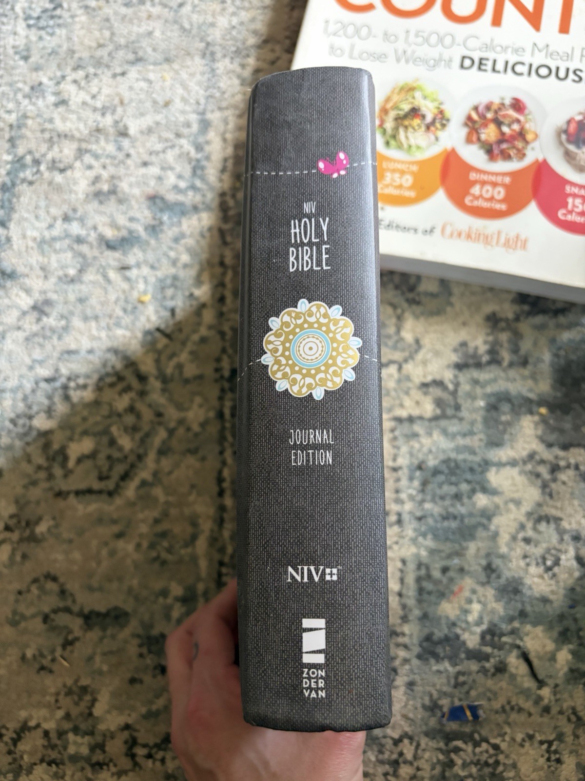 NIV, Journal the Word Bible,Pink Floral Cloth : Reflect, Journal.