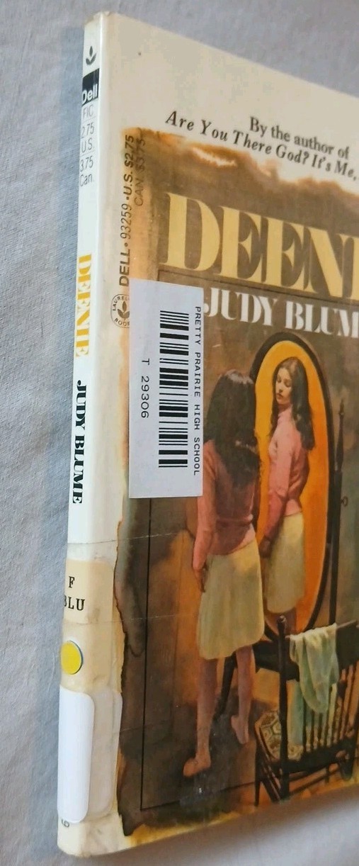 DEENIE by JUDY BLUME 1981 Vintage Paperback Book Dell Laurel Leaf
