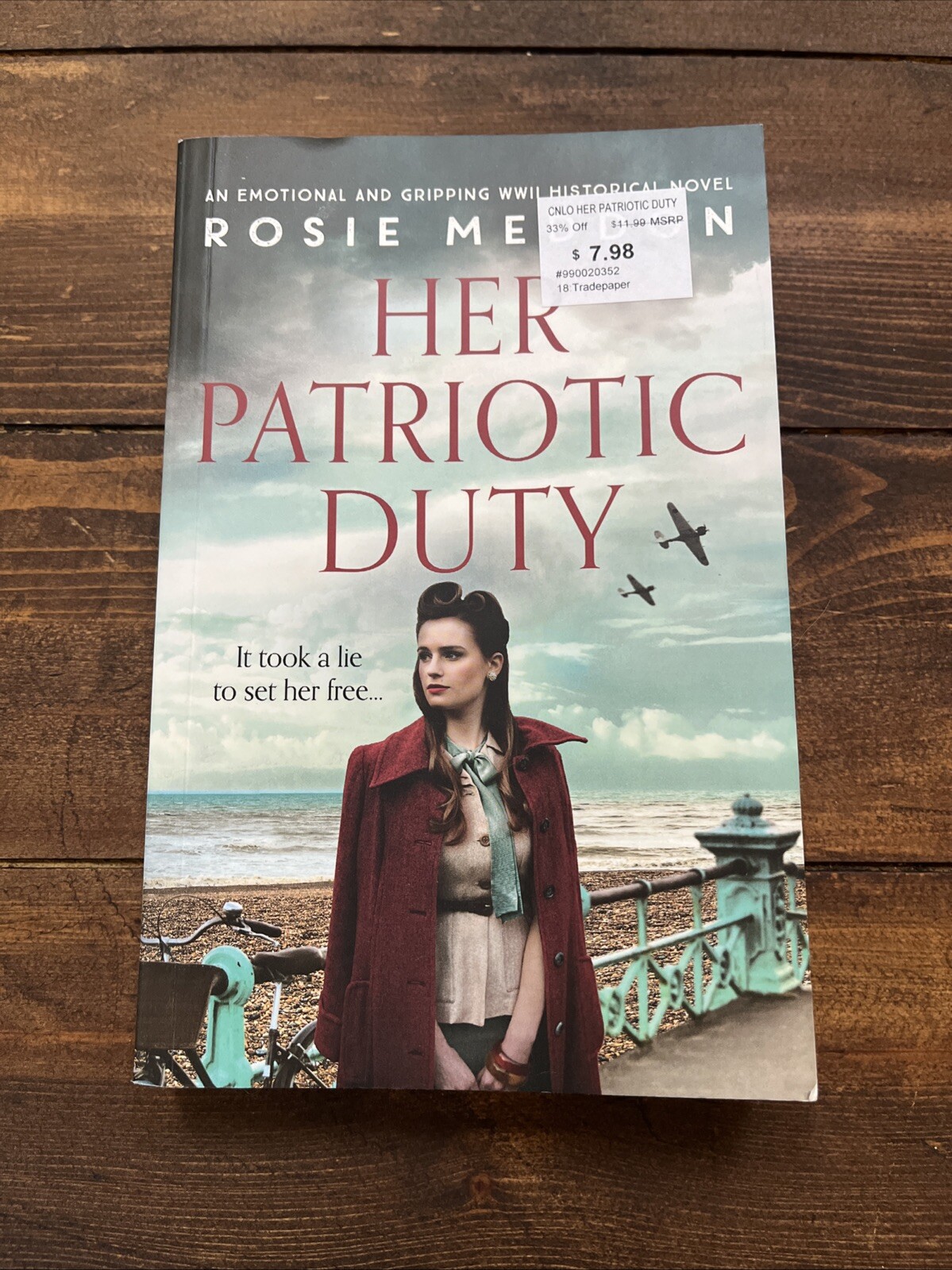 Her Patriotic Duty by Rosie Meddon (2022, Trade Paperback)
