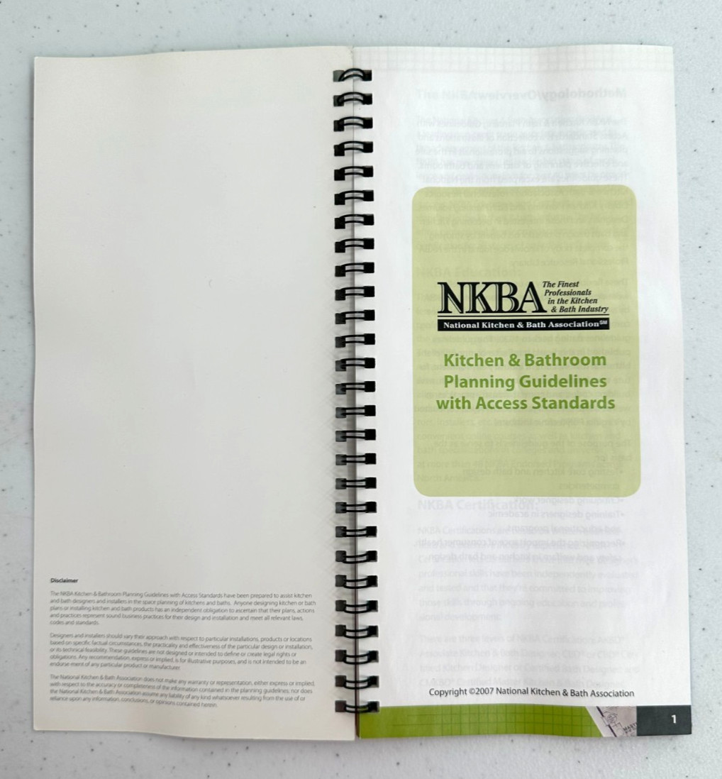 NKBA Kitchen & Bathroom Planning Guidelines With Access Standards Paperback