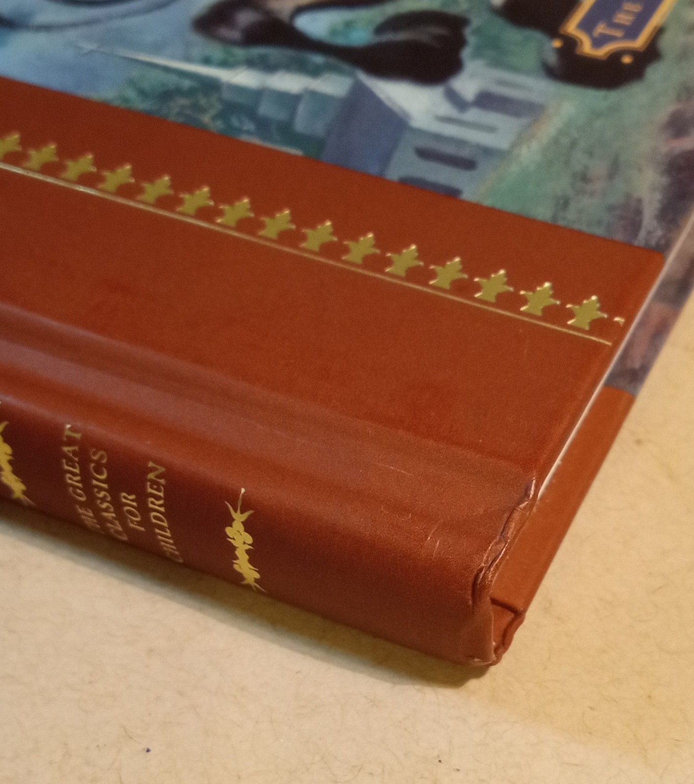 Sleepy Hollow & Other Classic Stories. 2010. 184 Pages. Illustrated.