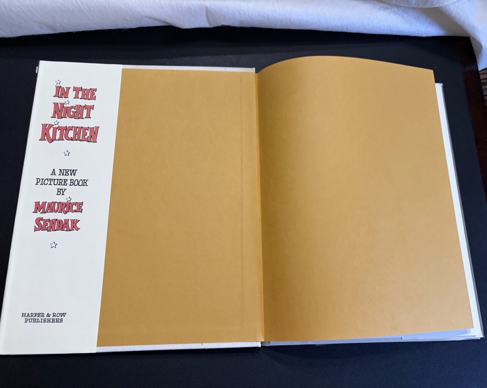 💛 SIGNED In the Night Kitchen M Sendak HCDJ Banned Book ESTATE LIQUIDATION SALE