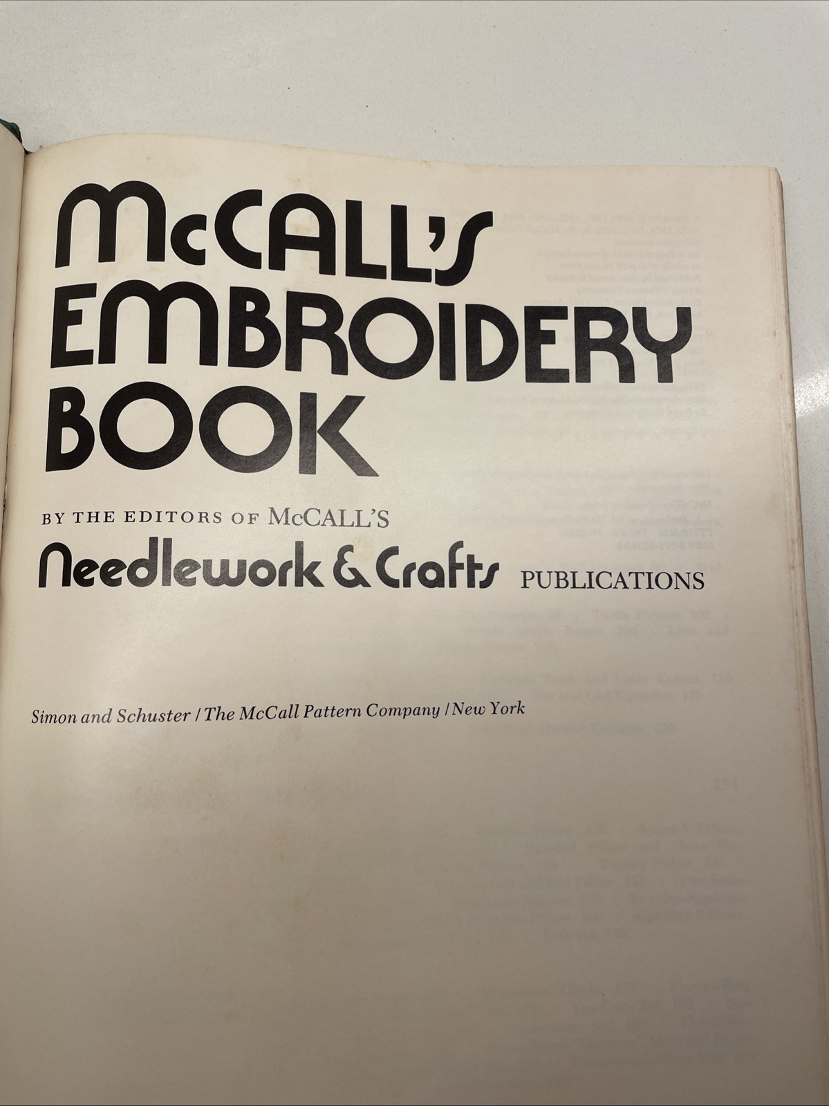 McCall’s Embroidery Book 287 pages 1976 Over 200 Ideas! Hardcover