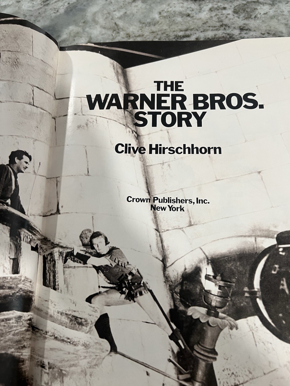 The Warner Brothers Story 1982 Book Clive Hirschhorn Hardcover Vintage 480 Pages