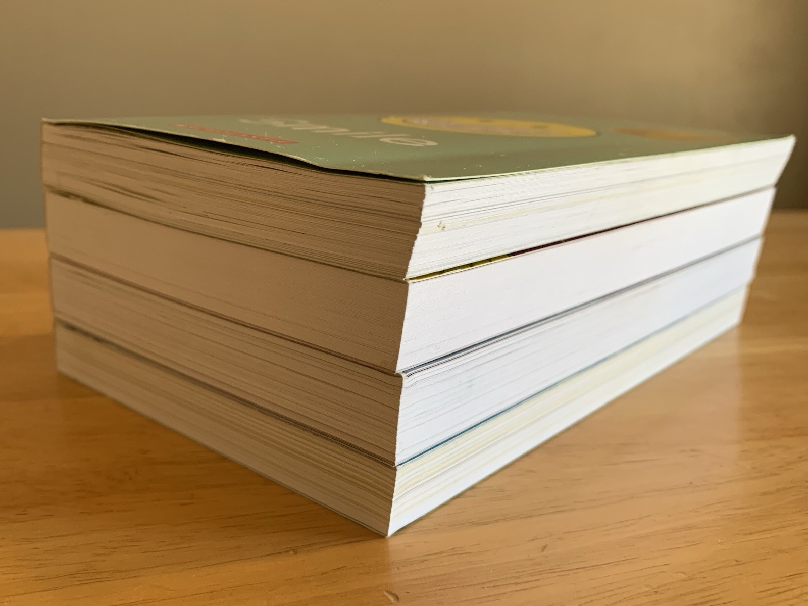 The Raina Telgemeier Collection 4 Book Box Set 2016