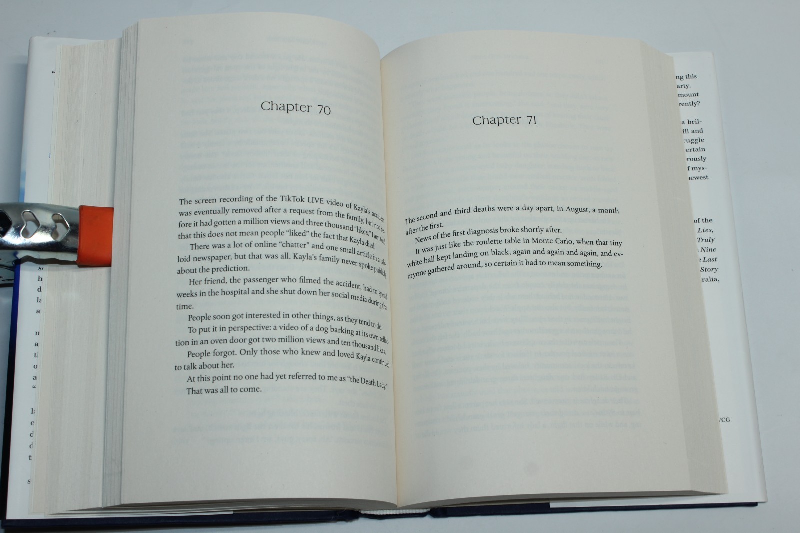 Here One Moment by Liane Moriarty (2024) SIGNED 1st Edition 1st Print HCDJ