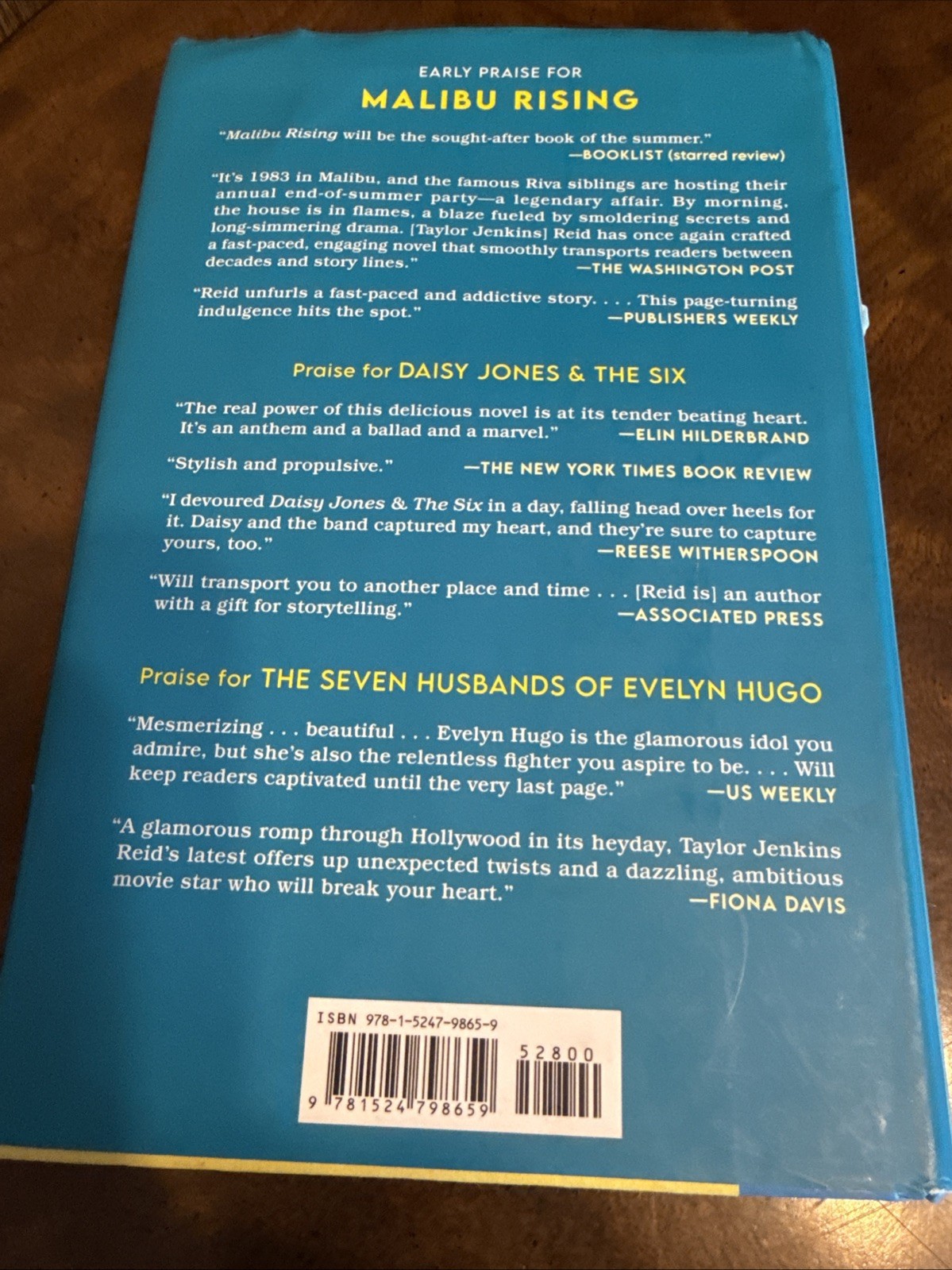 Malibu Rising: a Read with Jenna Pick : A Novel by Taylor Jenkins Reid (2021,…