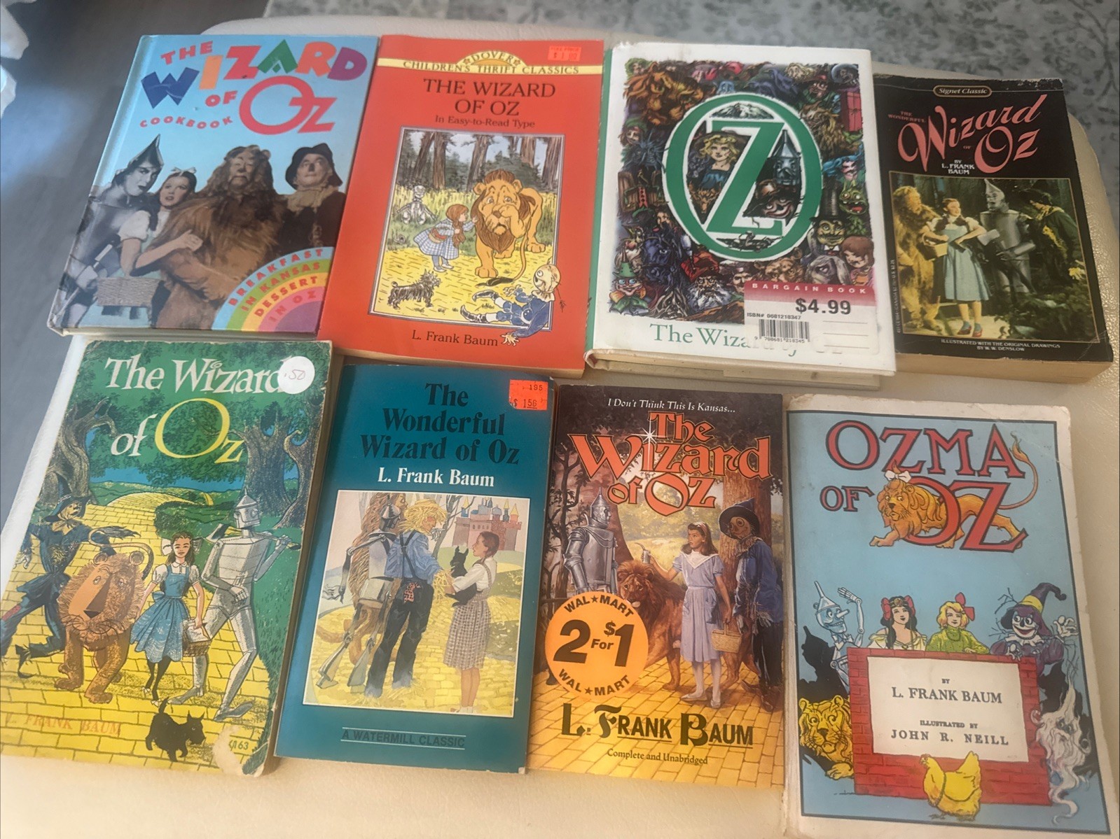 Lot of 8 vtg Wizard of Oz books cookbook Ozma