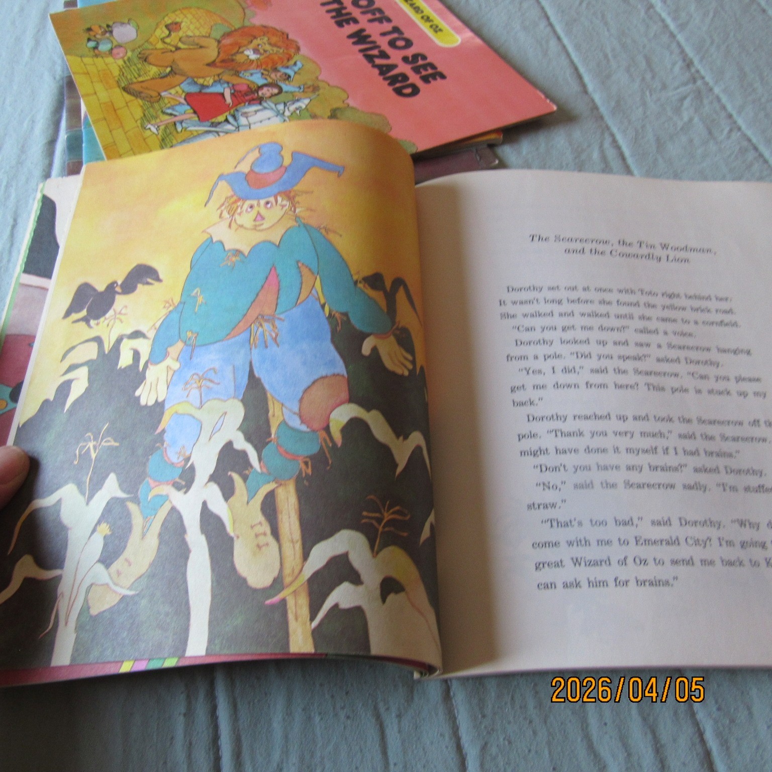 Lot 4-Troll Assoc Books-The Wizard of Oz-Off to See the Wizard-Over the Rainbow