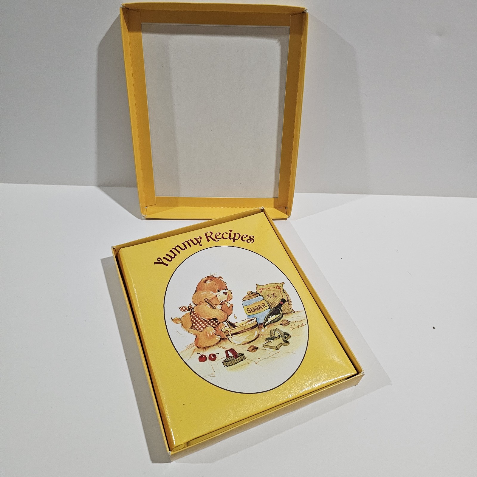 RARE NEW- Vintage 1983 American Greetings CARE BEARS Recipe Book & Original Box