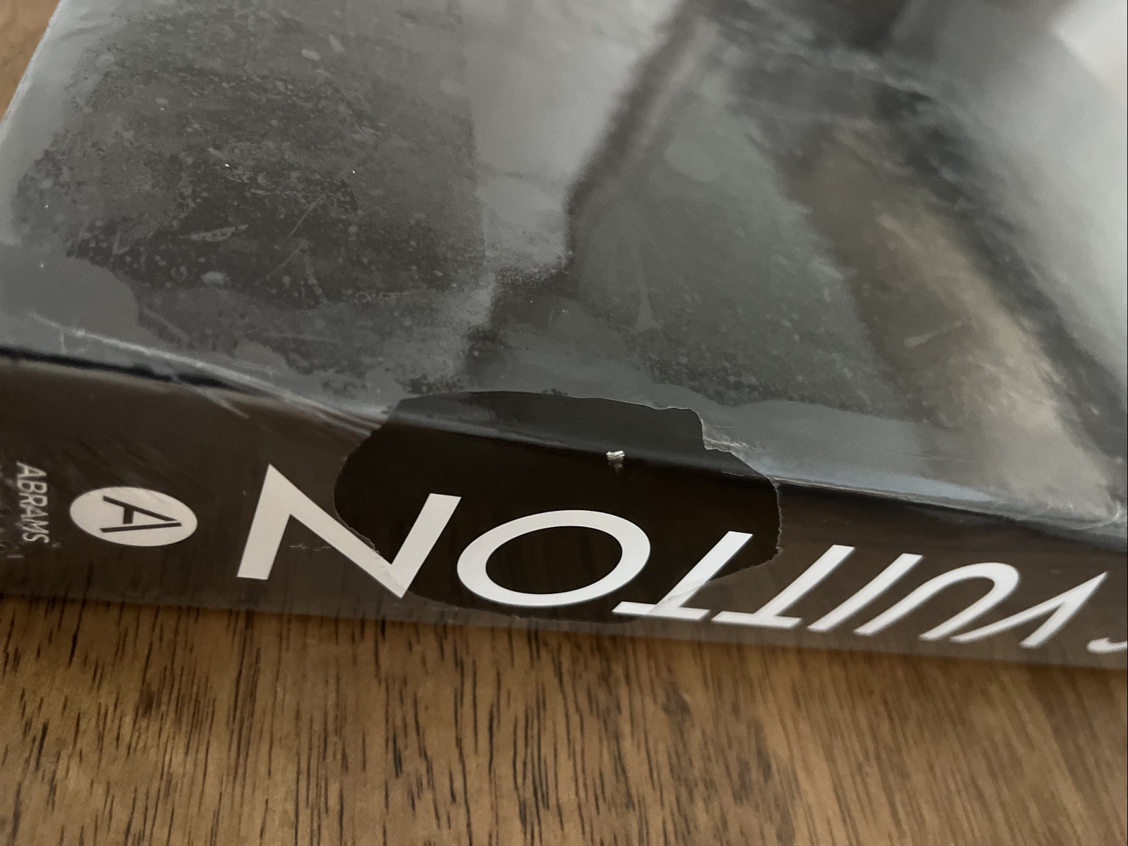 Louis Vuitton The Birth of Modern Luxury Updated Edition Pasols Sealed