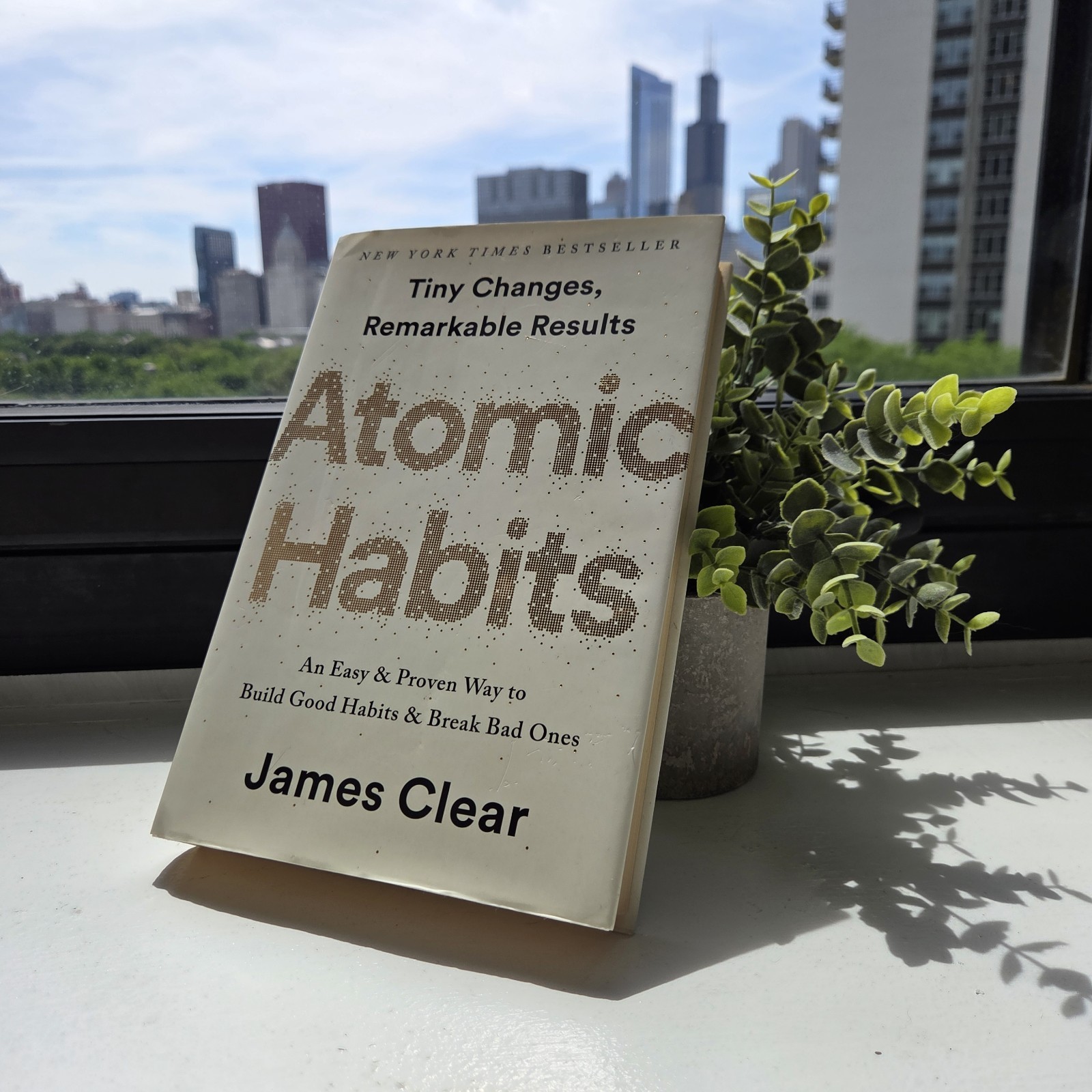 Atomic Habits by James Clear (2018, Hardcover)