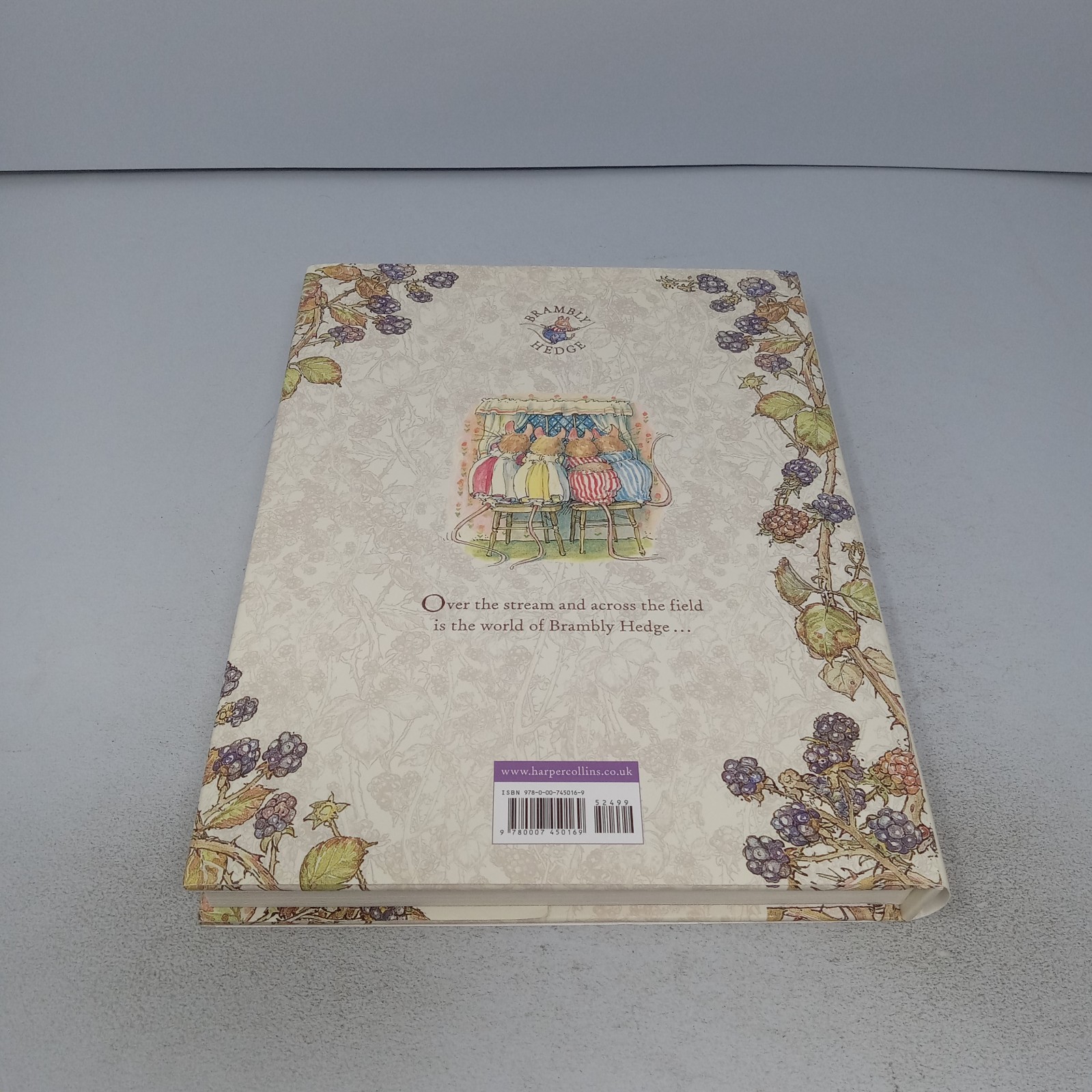 The Complete Brambly Hedge: 2020 HarperCollins Children’s Books HC Jill Barklem