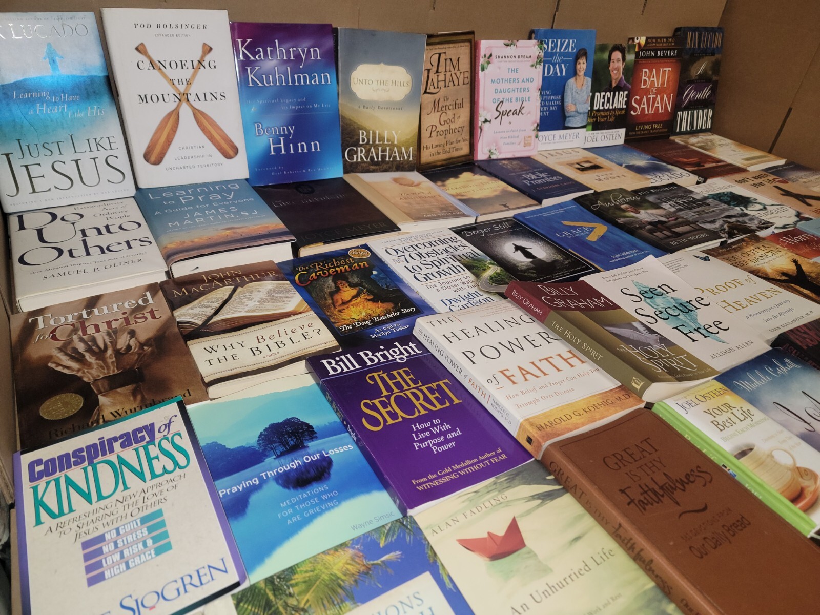 Lot of 5 Pounds LBs Christian Prayer Bible Jesus Theology Pray Books RANDOM*MIX
