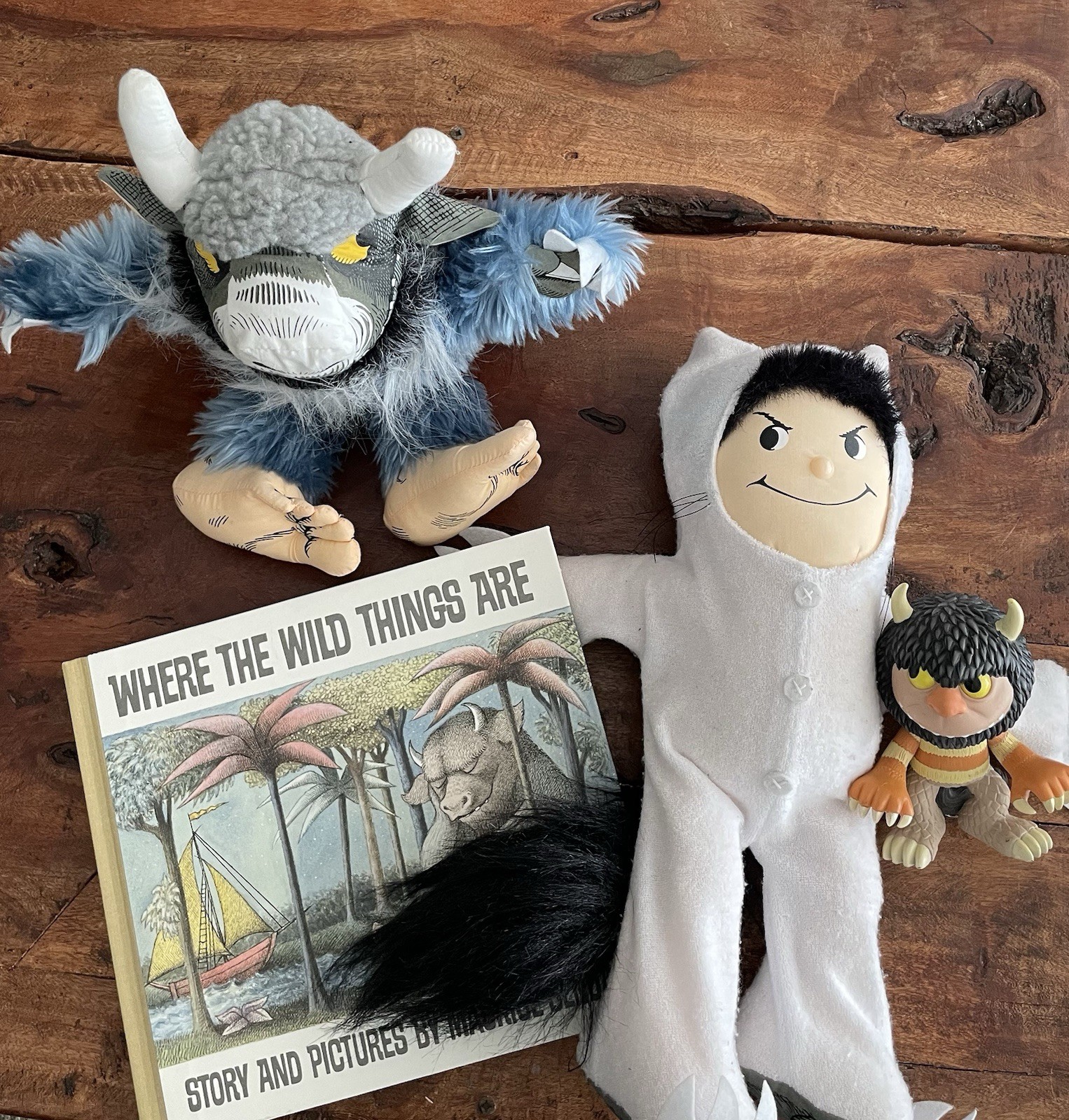 Maurice Sendak”Where The Wild ThingsAre”50th Anniv. 2013 + Figures Including Max