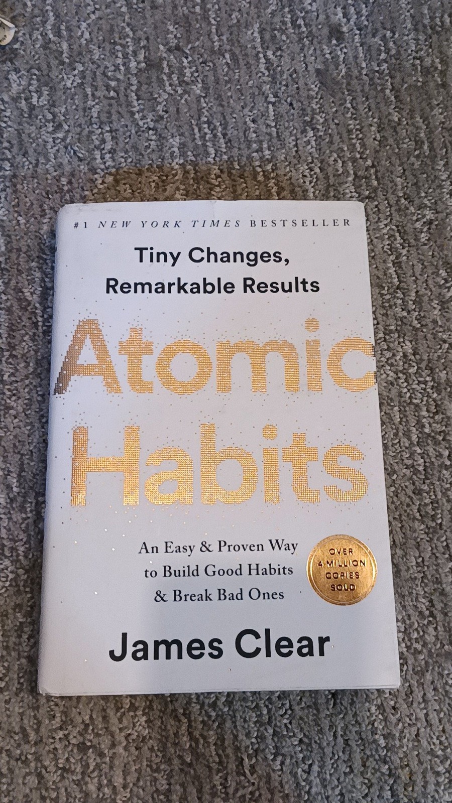 Atomic Habits James Clear Trade Paperback (2018) [VG]