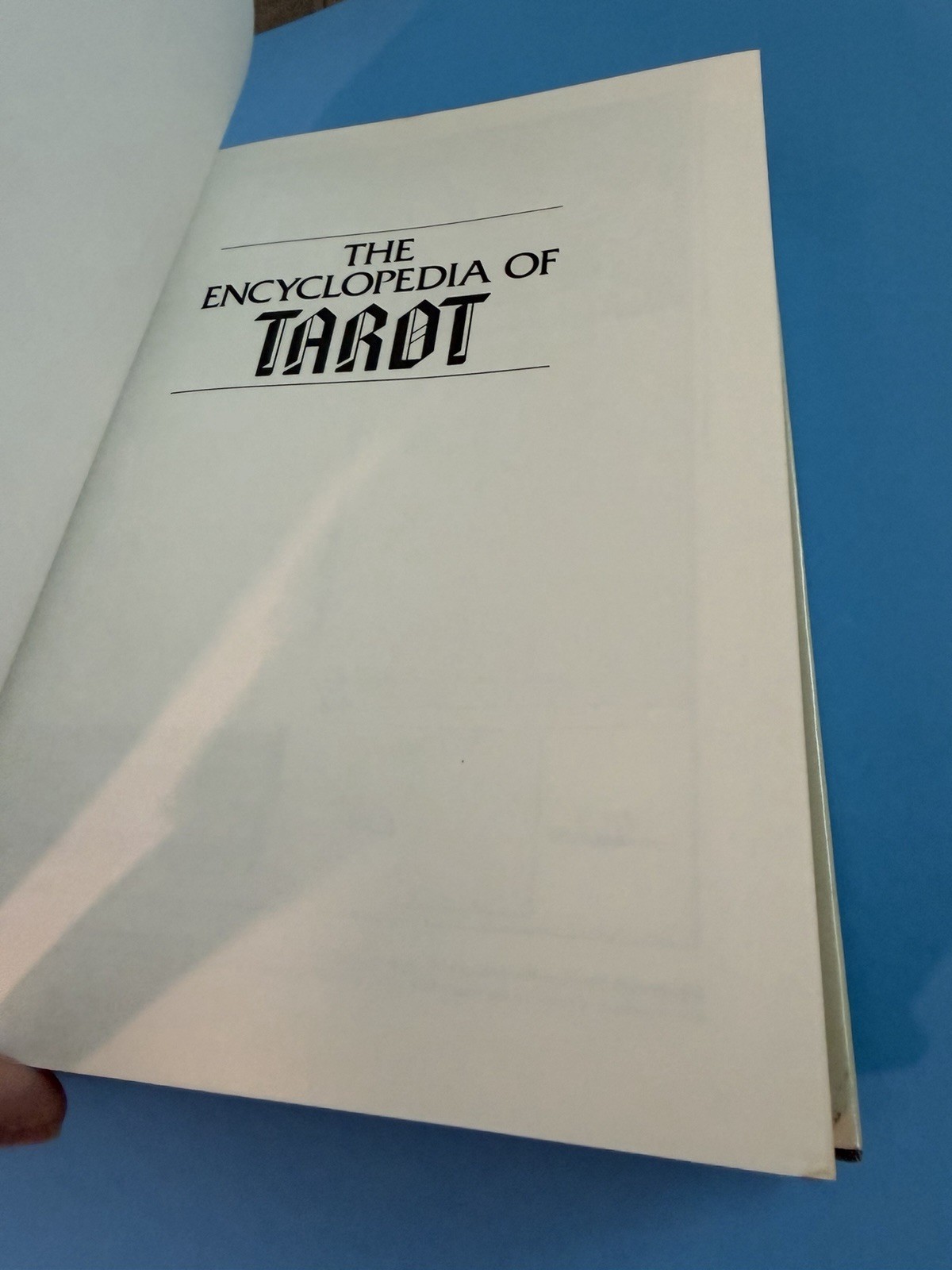 The Encyclopedia of Tarot, Volume II by Stuart R. Kaplan – Free Ship