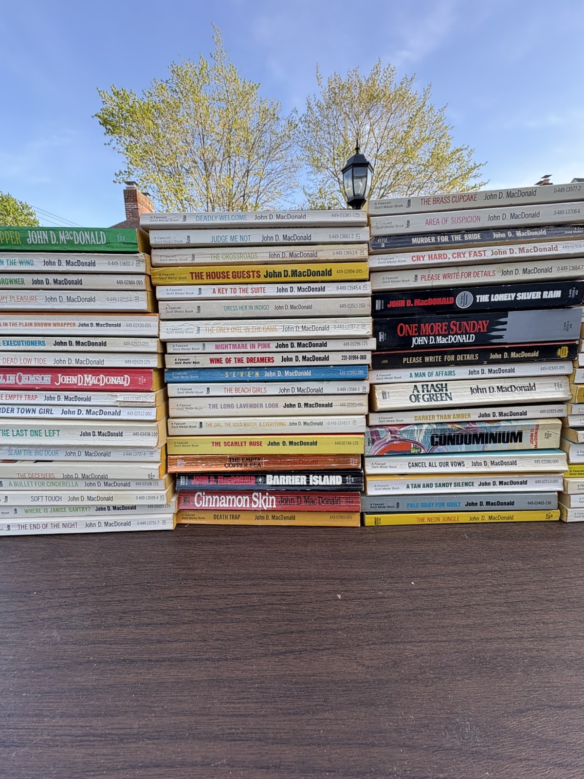 Lot of 71 Paperback Books John D. MacDonald Crime Fiction Thriller