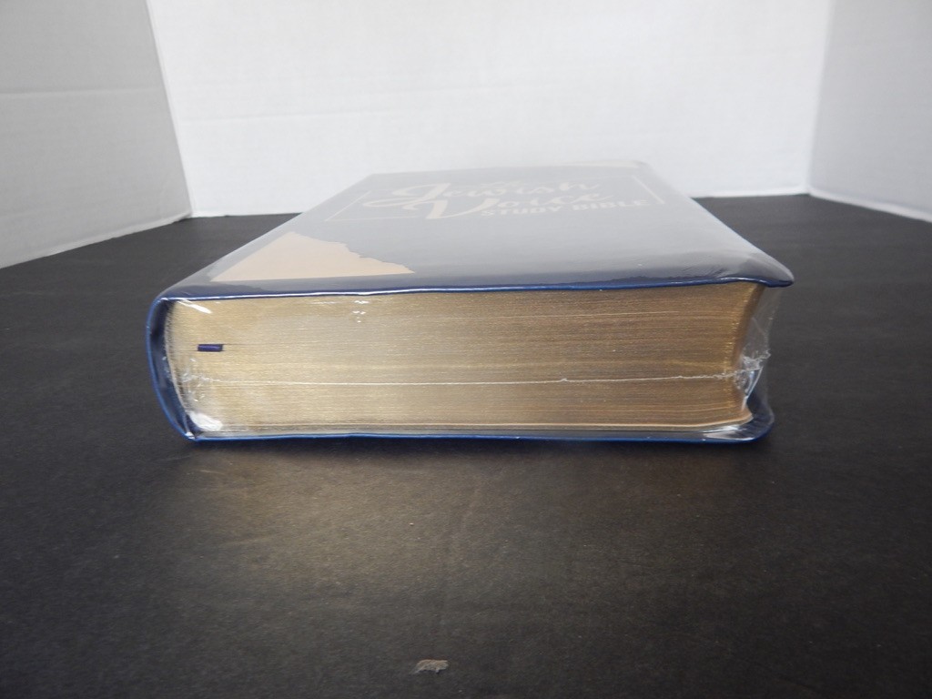 Jewish Voice Study Bible; NIV; Blue Leatherette Cover w. Gold Lettering