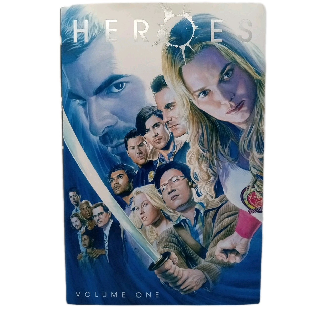 Heroes Volume One – Hardcover DC Comics Graphic Novel Omnibus Edition VERY GOOD