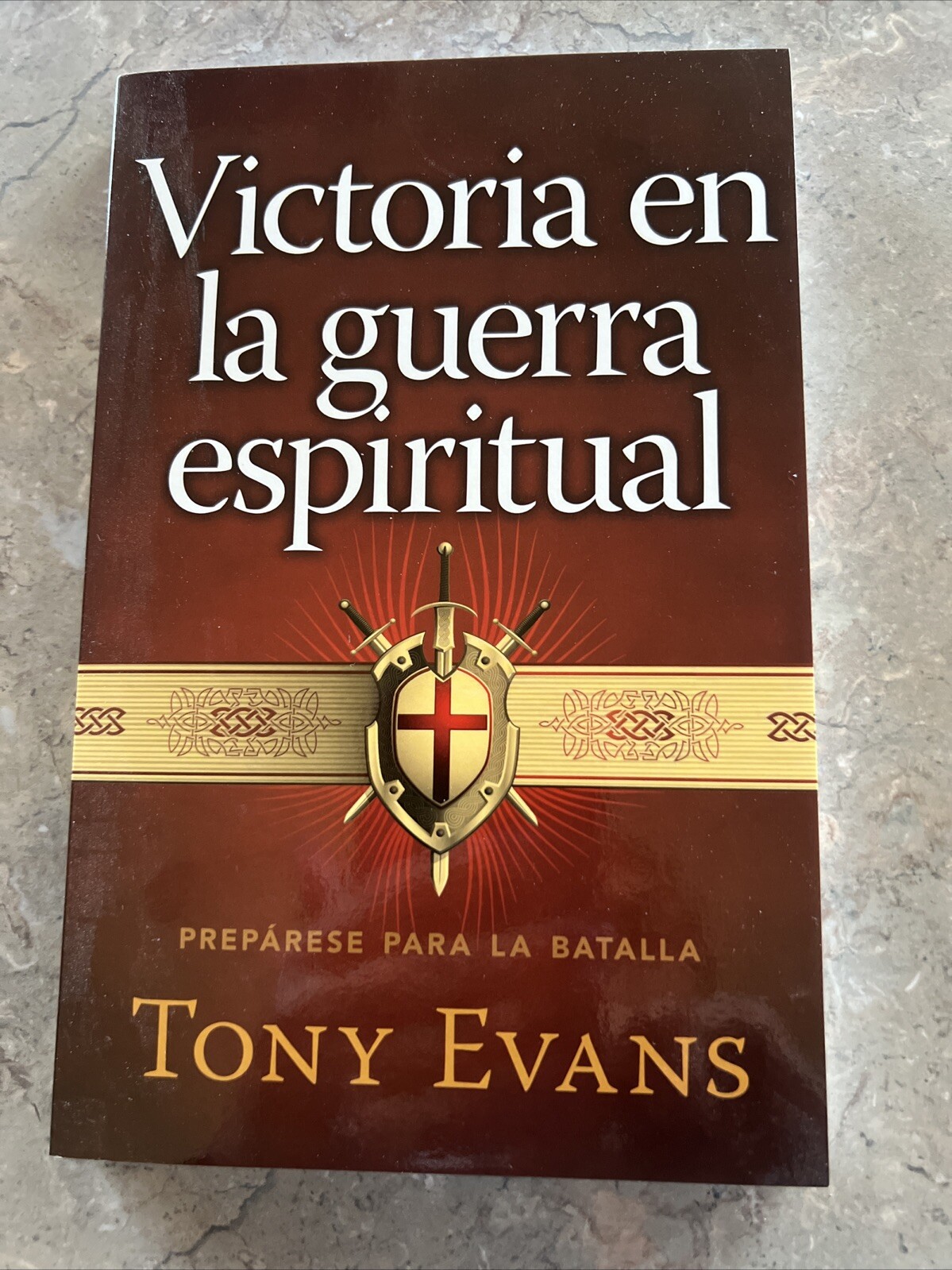 Victoria En La Guerra Espiritual: Paperback By Tony Evans