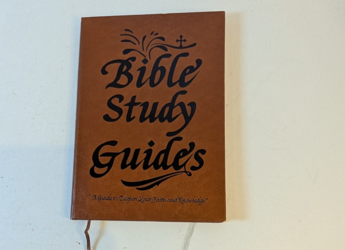 Bible Study Guide Daily Devotional Journal Study Notebook Based Planner 66-Page