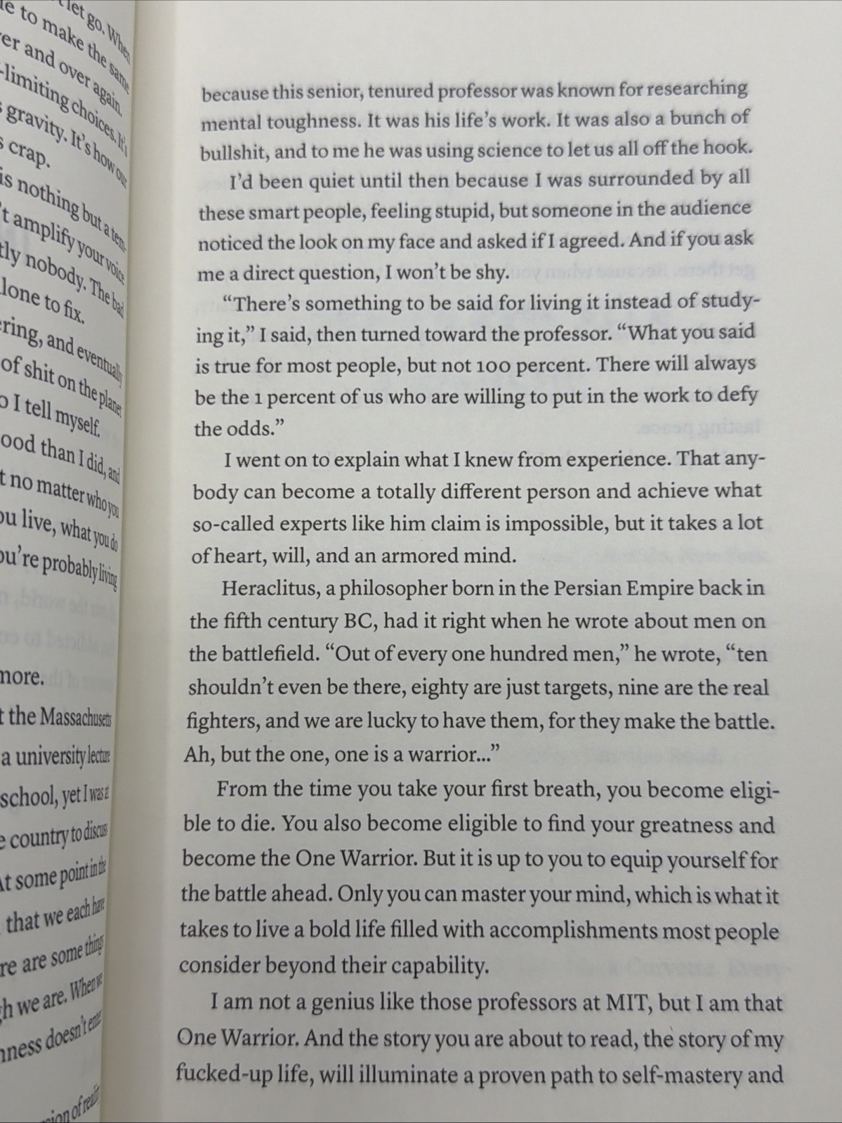 Can’t Hurt Me : Master Your Mind and Defy the Odds by David Goggins Paperback