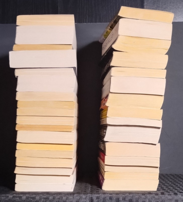 ROMANCE PAPERBACKS – BUILD YOUR OWN LOT Romance HARLEQUIN