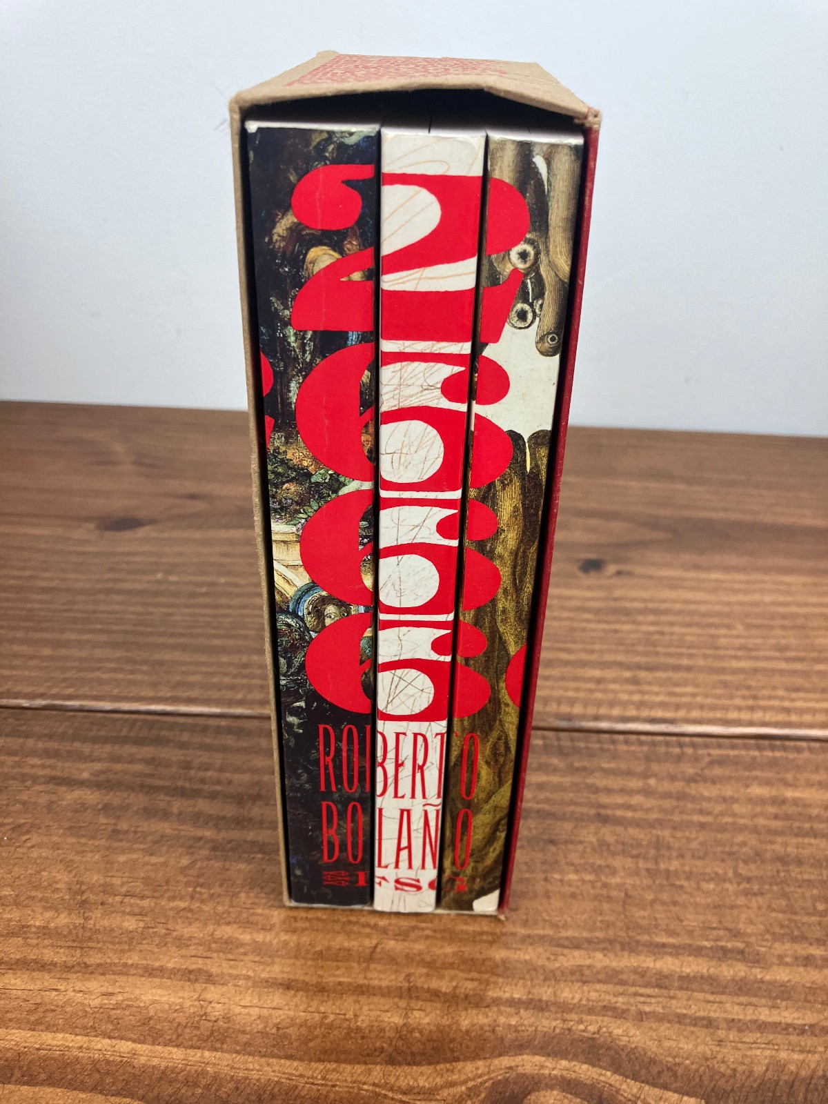 2666 by Roberto Bolaño (2008, Paperback) 3-Book Series Box Set English