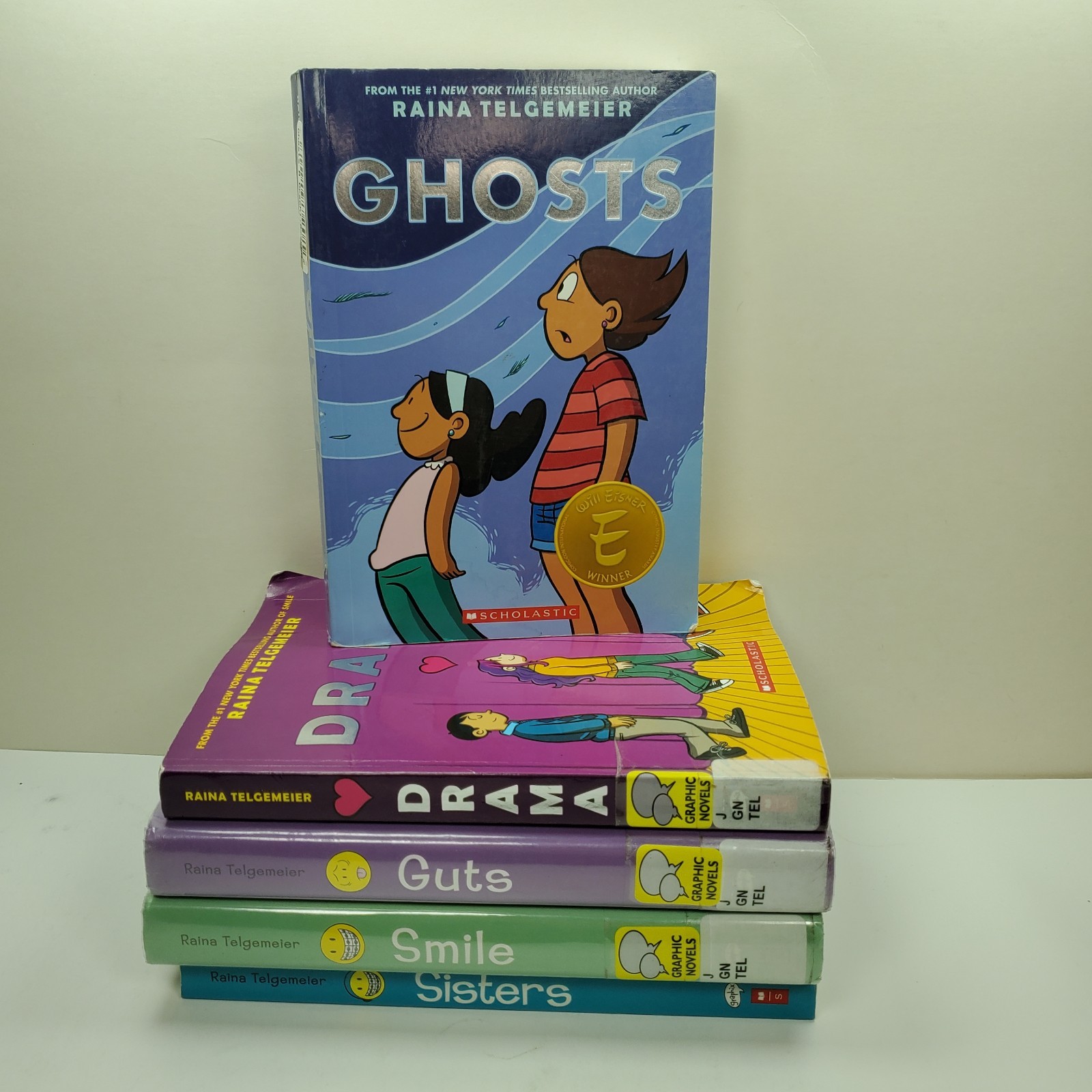 5 RAINA TELGEMEIER Graphic Novels ~ GUTS ~ SMILE ~ GHOSTS ~ SISTERS ~ DRAMA