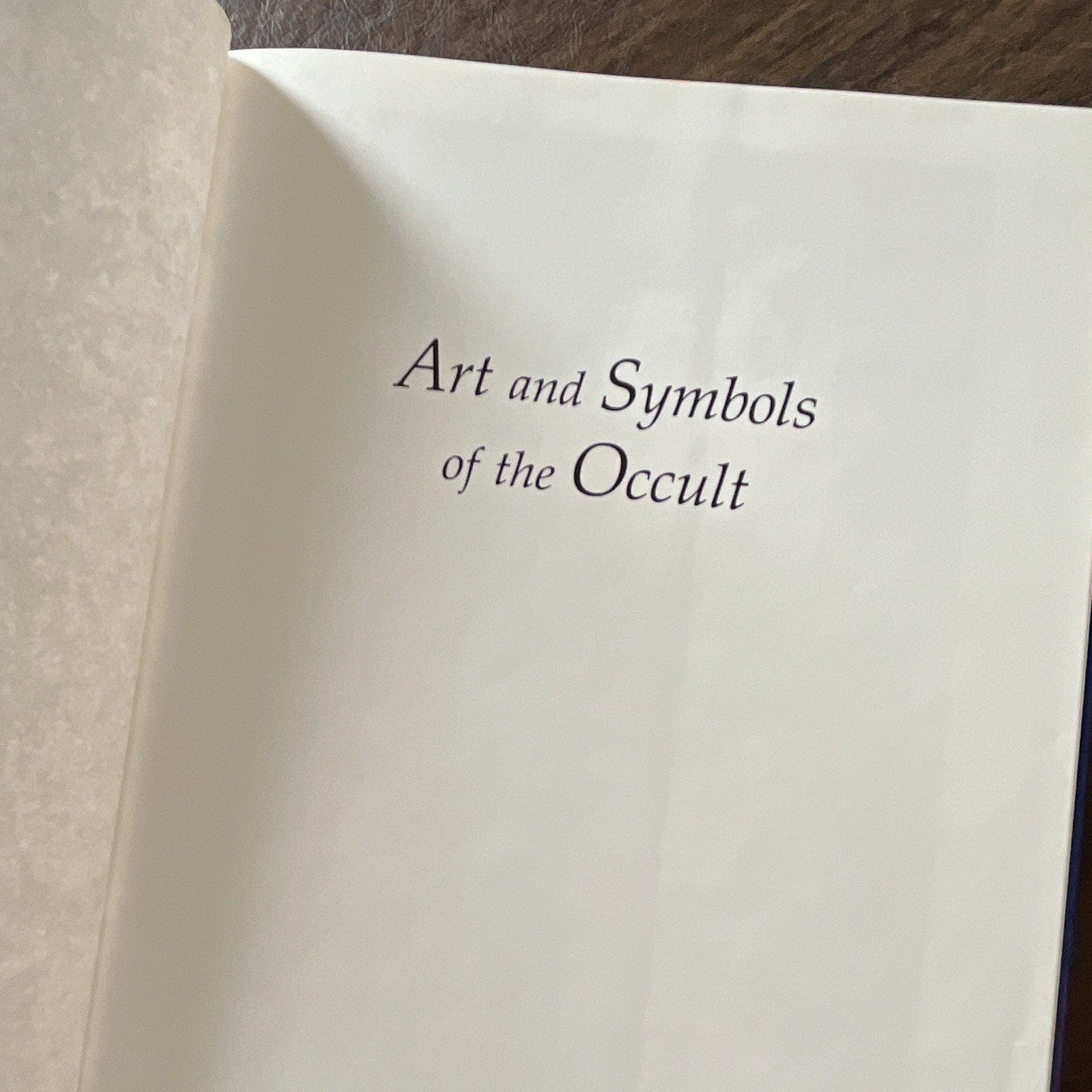 Art and Symbols of the Occult HC Illustrated James Wasserman 1993 Tiger Books