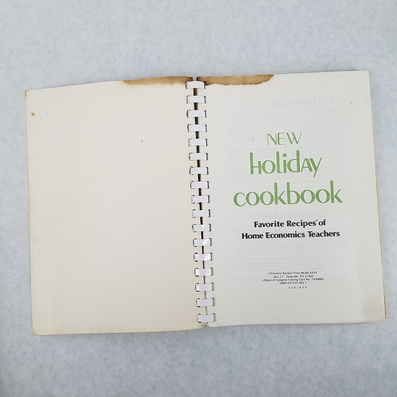Favorite Recipes Home Economics Teachers Cookbooks Lot of 3 Meats Salads Holiday