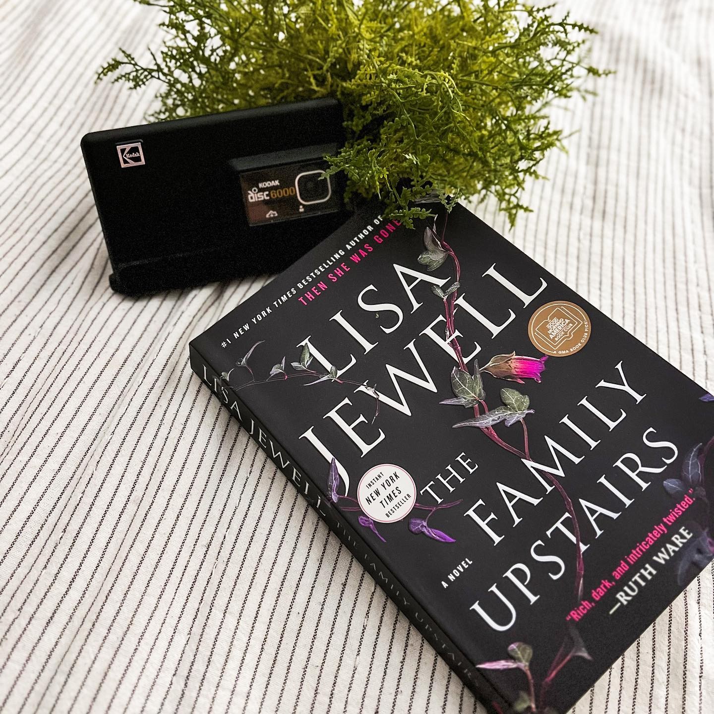The Family Upstairs – by Lisa Jewell