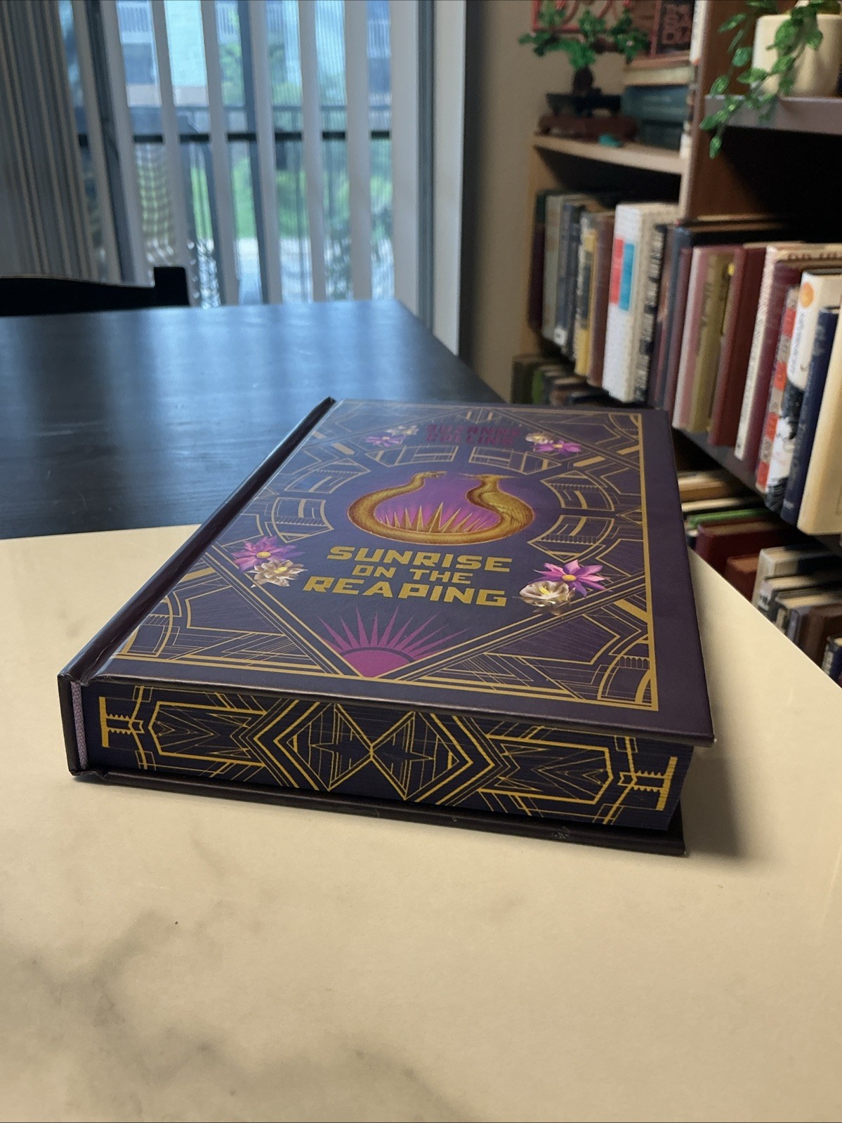 DELUXE SPRAYED EDGES ED. Suzanne Collins SUNRISE ON THE REAPING
