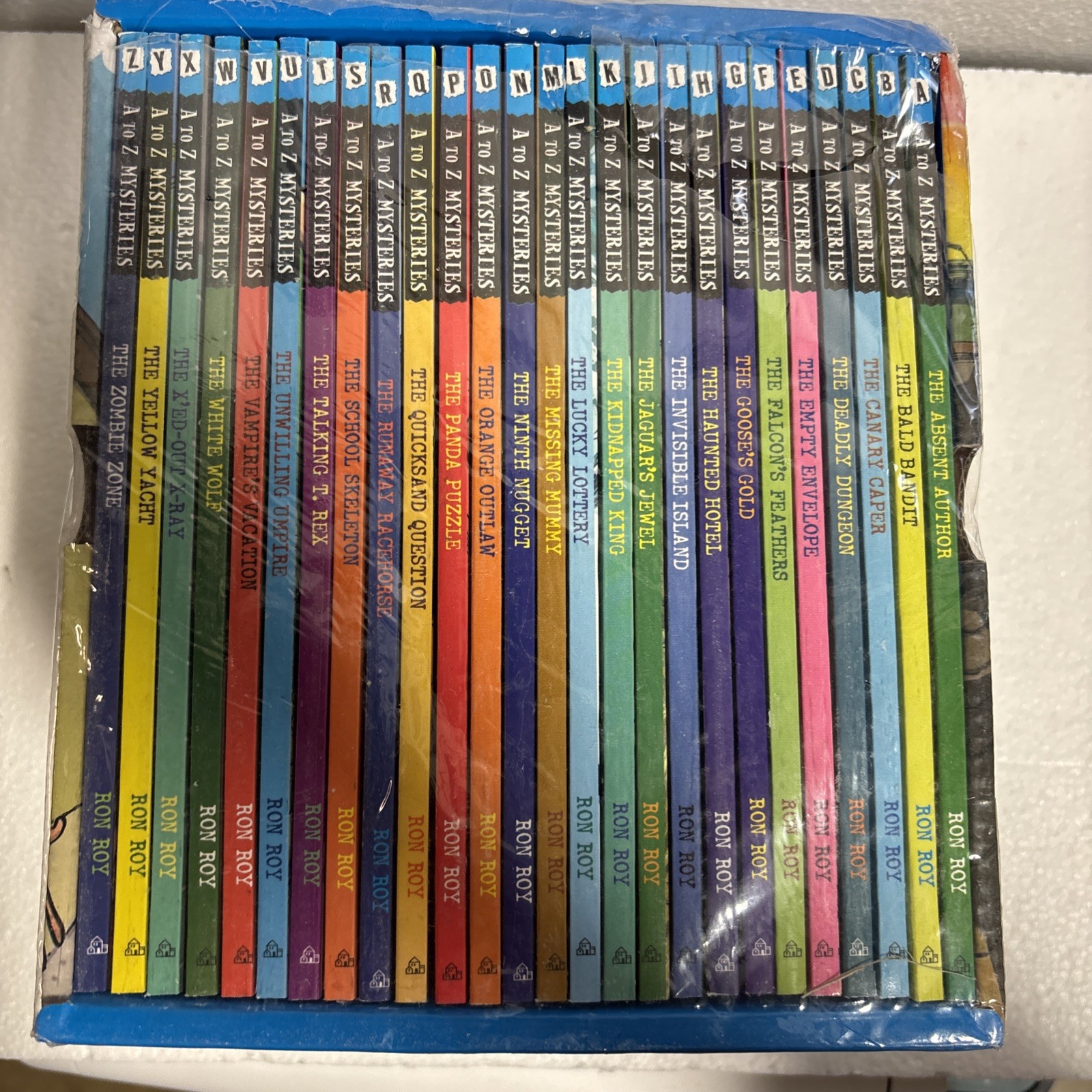 Random House A to Z Mysteries Box Set paperback books 1-26 complete collection